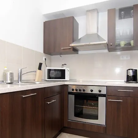 Synagogue View Vendégház