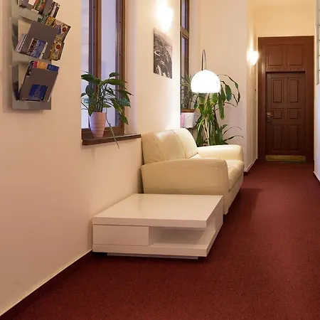 Synagogue View * Budapest